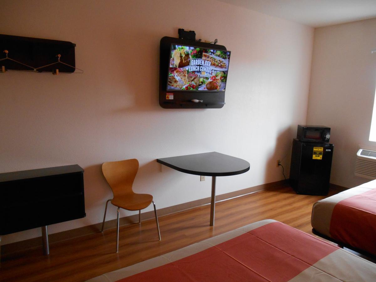 Motel 6-Jourdanton, Tx Dış mekan fotoğraf