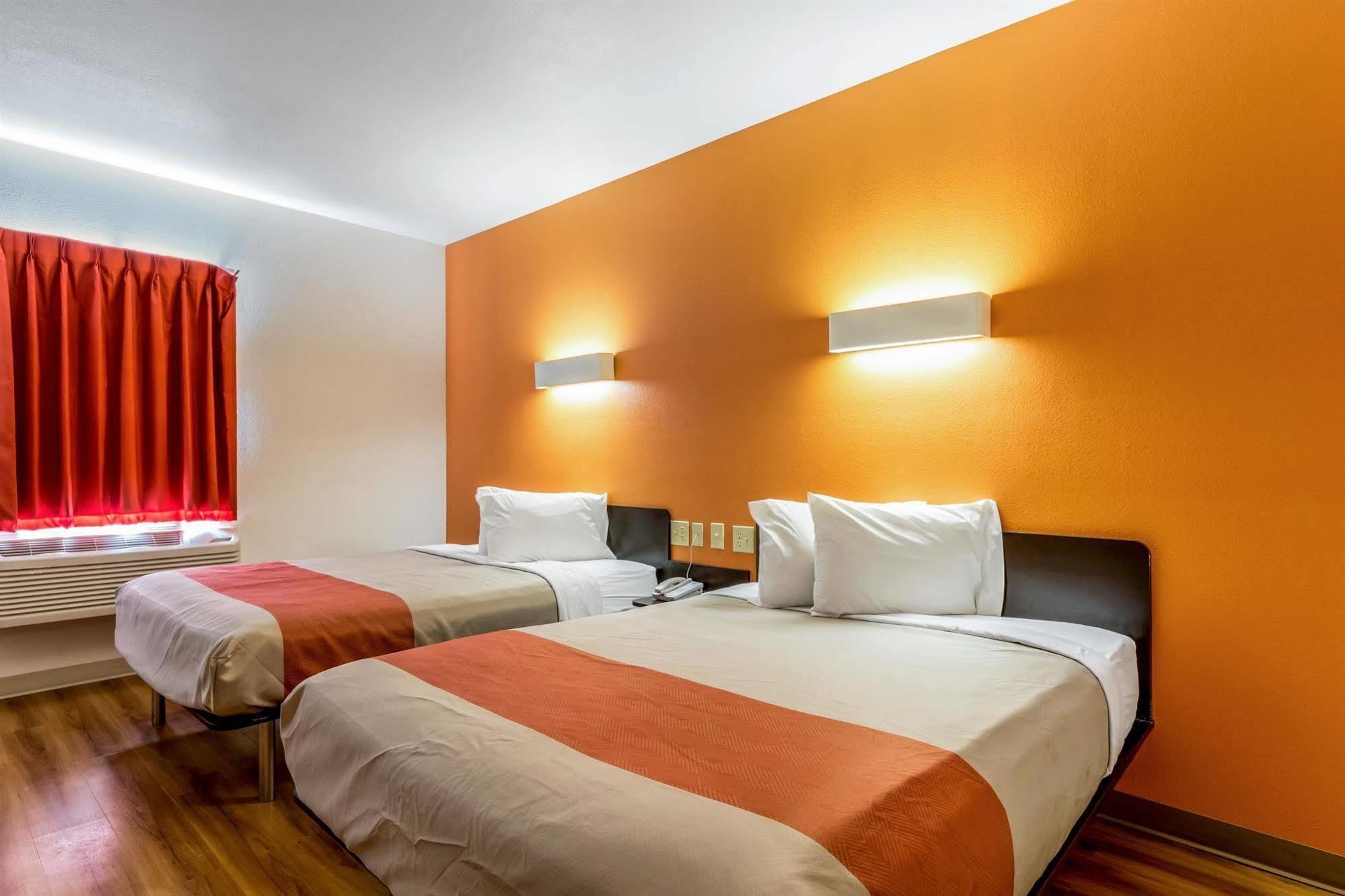 Motel 6-Jourdanton, Tx Dış mekan fotoğraf