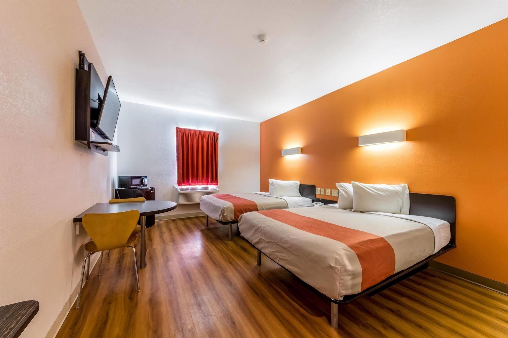 Motel 6-Jourdanton, Tx Dış mekan fotoğraf