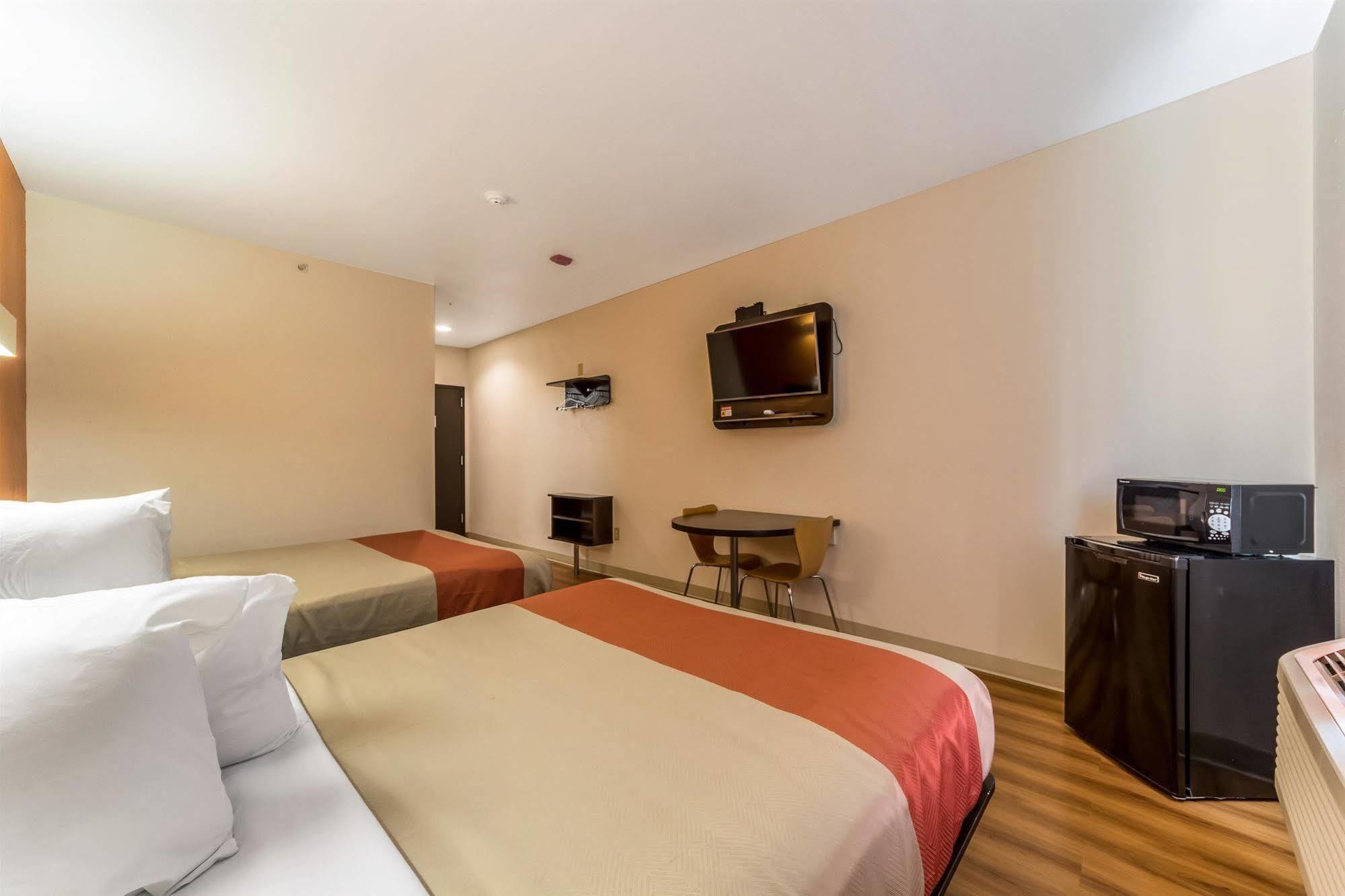 Motel 6-Jourdanton, Tx Dış mekan fotoğraf